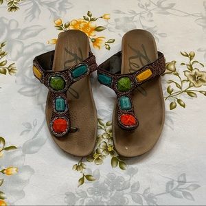 Rebels Size 7.5 Beaded Jeweled Sandals